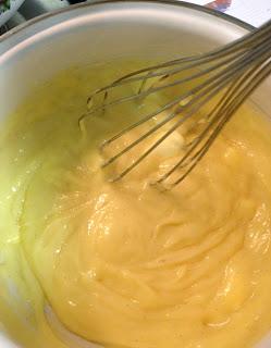 MINI TARTITAS DE FRESITAS DEL BOSQUE Y CREMA PASTELERA