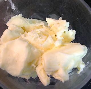 MINI TARTITAS DE FRESITAS DEL BOSQUE Y CREMA PASTELERA