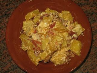 PATATAS CON CHORIZO Y JAMÓN (PATATAS GAMBRINUS)