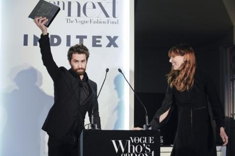 De cuando lucí un vestido de Juan Vidal y otras historias del diseñador