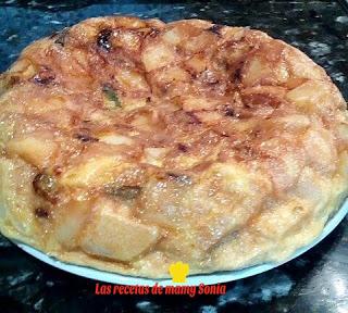 TORTILLA DE PATATAS, CEBOLLA, Y PIMIENTOS DE MI AMIGA CAROL EN OLLA GM F