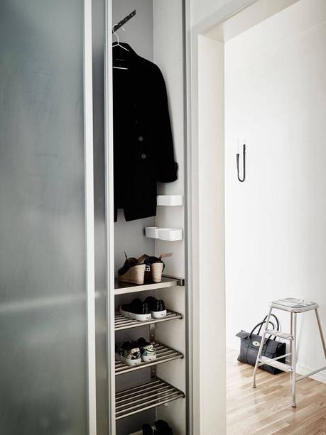 Refrescar una decoración con el color blanco pisos suecos estilo nórdico decoración salones decoración pisos pequeños decoración escandinava decoración blanco blog decoración 