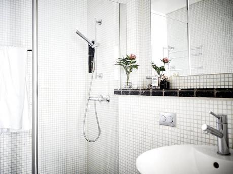 Refrescar una decoración con el color blanco pisos suecos estilo nórdico decoración salones decoración pisos pequeños decoración escandinava decoración blanco blog decoración 