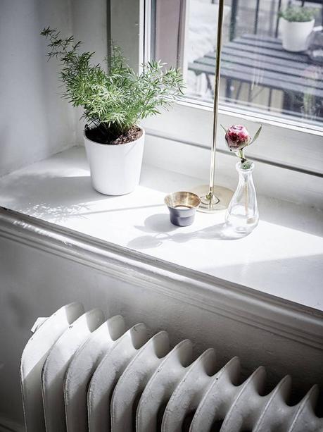 Refrescar una decoración con el color blanco pisos suecos estilo nórdico decoración salones decoración pisos pequeños decoración escandinava decoración blanco blog decoración 