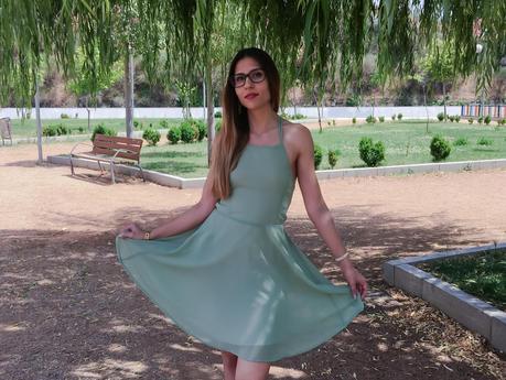 GREEN DRESS GREEN DRESS