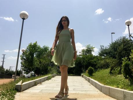 GREEN DRESS GREEN DRESS