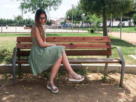 GREEN DRESS GREEN DRESS