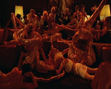 Society: Sangre azul deforme