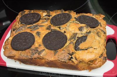 Brownie de chocolate blanco y oreos