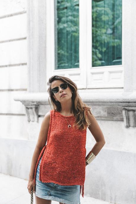 Summery_knit-Levis_Vintage_Skirt-Zalando_Espadrilles-Black_Sandals-Collage_Vintage_Horn_Necklace-Outfit-Street_Style-2