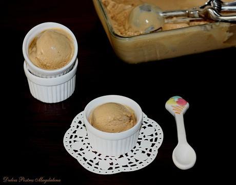 Helado de plátano y dulce de leche helado-de-platano, dulce-de-leche