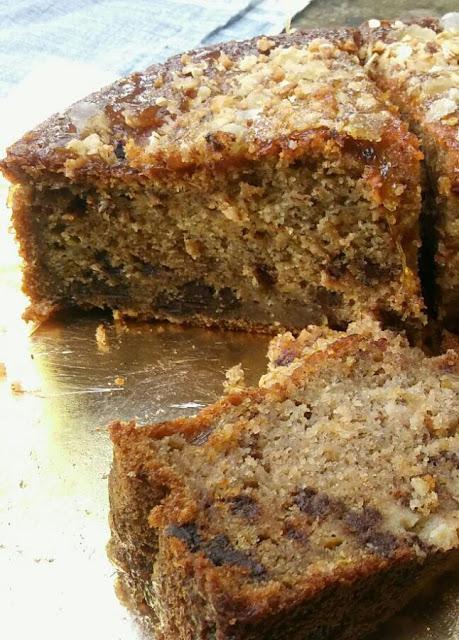 Cake de plátano con crumble de avena y dulce de leche cake-de-platano, banana-cake