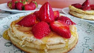 Pan naan con cerezas