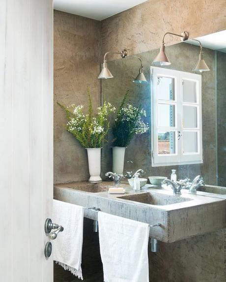 Con ganas de playa…. sí, yo. lavabo de hormigon