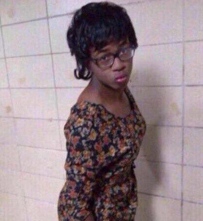 Detienen a Errejón tras intentar infiltrarse en la comitiva de los Obama, para huir de la purga podemita