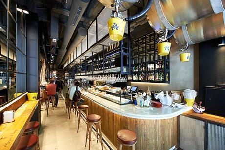 Reapertura de Alba Granados alba granados barra