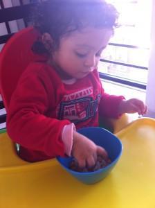 MI HIJA COME GARBANZOS, HUMMUS PARA NIÑOS abi come garbanzos