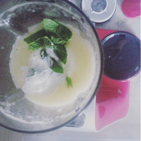 SOPA DE MELÓN A LA MENTA. RECETAS DE VERANO