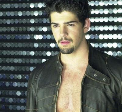 Miguel Ángel Muñoz cumple 33 años abierto al amor