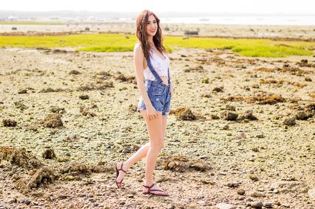 DENIM SHORTS AND CROCHET