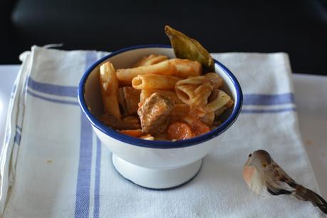 Ternera guisada con macarrones