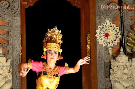 Bailarina danza Bali Ubud