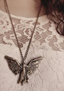 Top Ten Tuesday: cosas que me gustaría que vendieran en las librerías además de libros