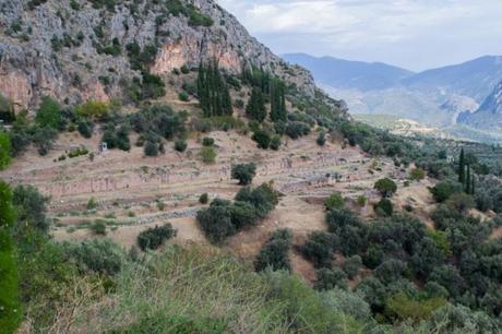 Emplazamiento de Delfos sobre el Monte Parnaso