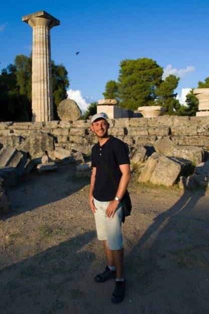 Ruinas del Templo de Zeus en Olympia, que albergaba una de las 7 maravillas