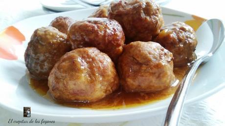 albóndigas a la bilbaina