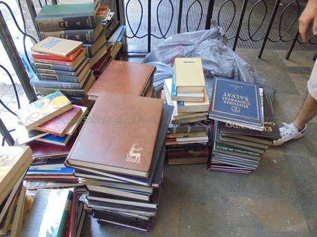 LIBROS TIRADOS, A LA BARCELONA D' ABANS, D' AVUI I DE SEMPRE...6-07-2016...!!!