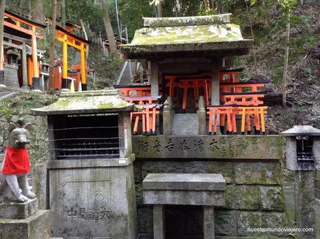 Kyoto;  el Santuario Fushimi-Inari