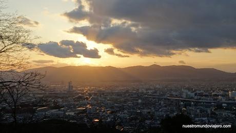 Kyoto;  el Santuario Fushimi-Inari