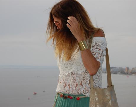mÁXI pOMPONES + cROCHET + gOLD #nOUNIFORMES mÁXI pOMPONES + cROCHET + gOLD #nOUNIFORMES