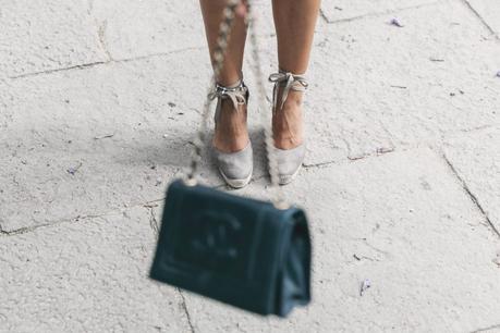 Primavera_Sound-HM-Stripped_Shorts-Canotier-Hat-Espadrilles-Outfit-Summer-Collage_Vintage-30