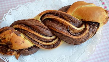 Trenza de Nutella: Crujiente y Tierna al mismo tiempo Trenza de Nutella, crujiente y tierna al mismo tiempo