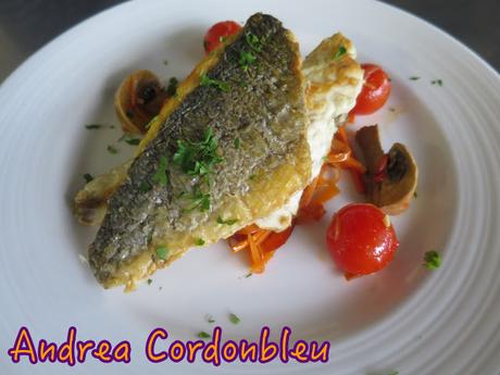 FILETES DE DORADA CON VERDURITA. SIN GLUTEN.