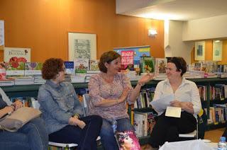 Crónica y fotos Club de Lectura Barcelona UNA CHICA CON ESTILO