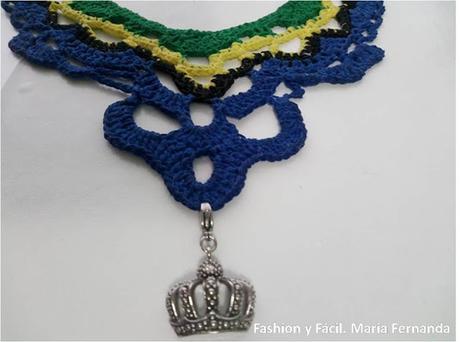 Ideas para usar una corona y un cocodrilo con encanto DIY. (Ideas to use a crown and a crocodile charms DIY)