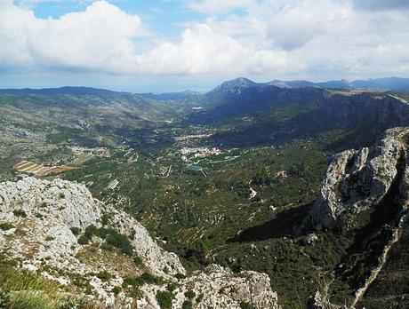 Ruta El Blau V 1.0 por el Vall de la Gallinera en Alicante Ruta El Blau V 1.0 por el Vall de la Gallinera en Alicante
