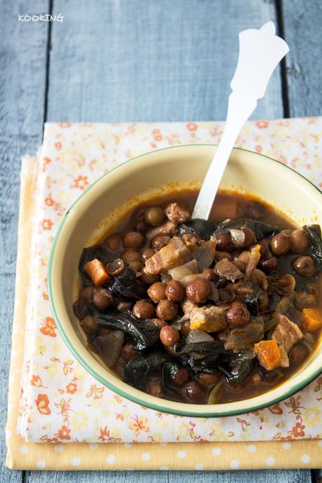Guisantes negros con panceta y espinacas - Una receta de premio!!