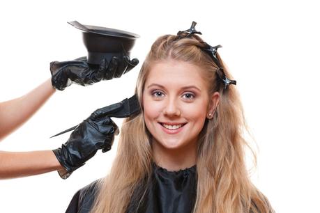 Todo lo que debes saber antes de teñirte el cabello