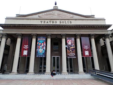 Dos teatros, dos ciudades: Teatro Solís en Montevideo y Teatro Colón en Buenos Aires