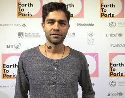 El atractivo, Adrian Grenier, cumple 40 años