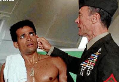 Clint Eastwood es el Sargento Menorca