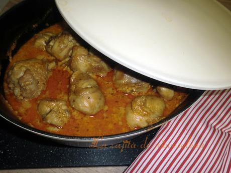 Pollo en salsa de pimentón