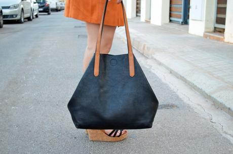 Falda abotonada y top escote bardot Falda abotonada y top escote bardot_look_mivestidoazul (15)