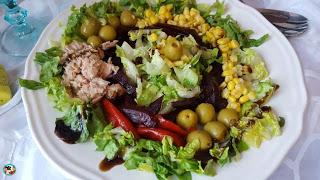 Ensalada mixta con atún