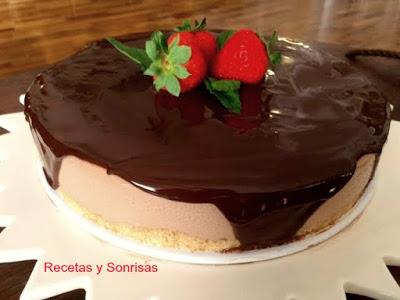 CHEESECAKE SIN HORNO DE CHOCOLATE Y CUAJADA