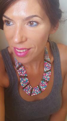 Complementos en verano: color para el calor.